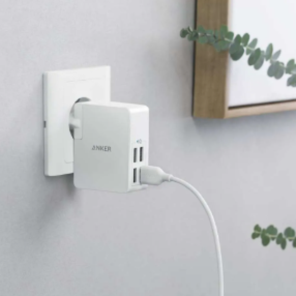 Anker PowerPort Lite 4-Port Power Adaptor A2042L21