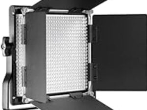NEEWER NL660S BI-COLOR LCD SCREEN 660 LED WITH BARNDOOR BLACK