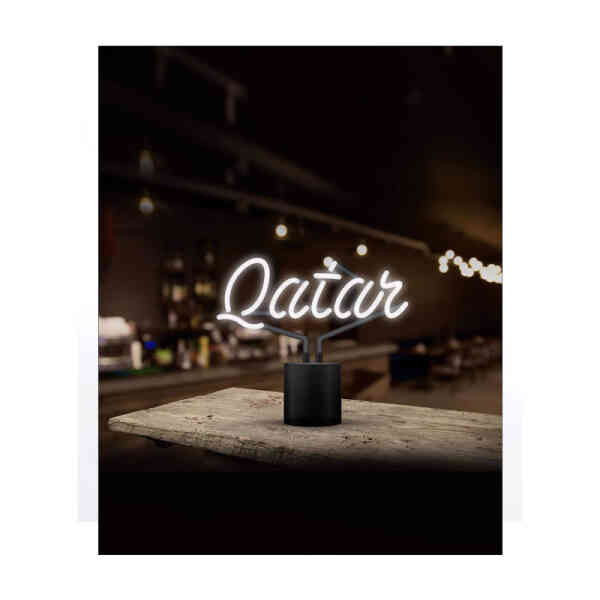 QATAR NEON LIGHT