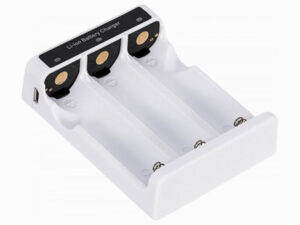 ZHIYUN 18650 BATTAERY CHARGER(THREE SLOTS)